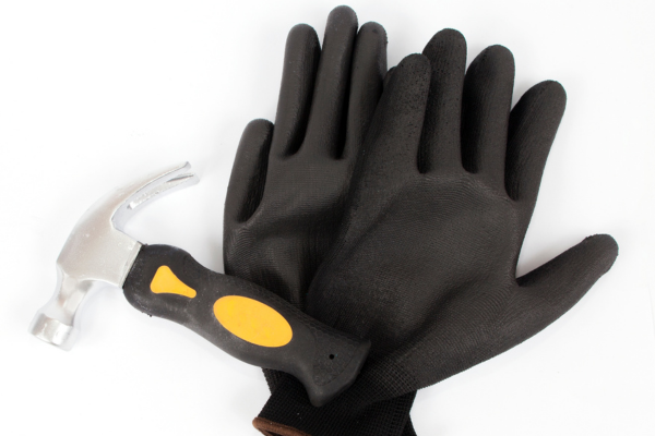 Nitrile gloves for workers